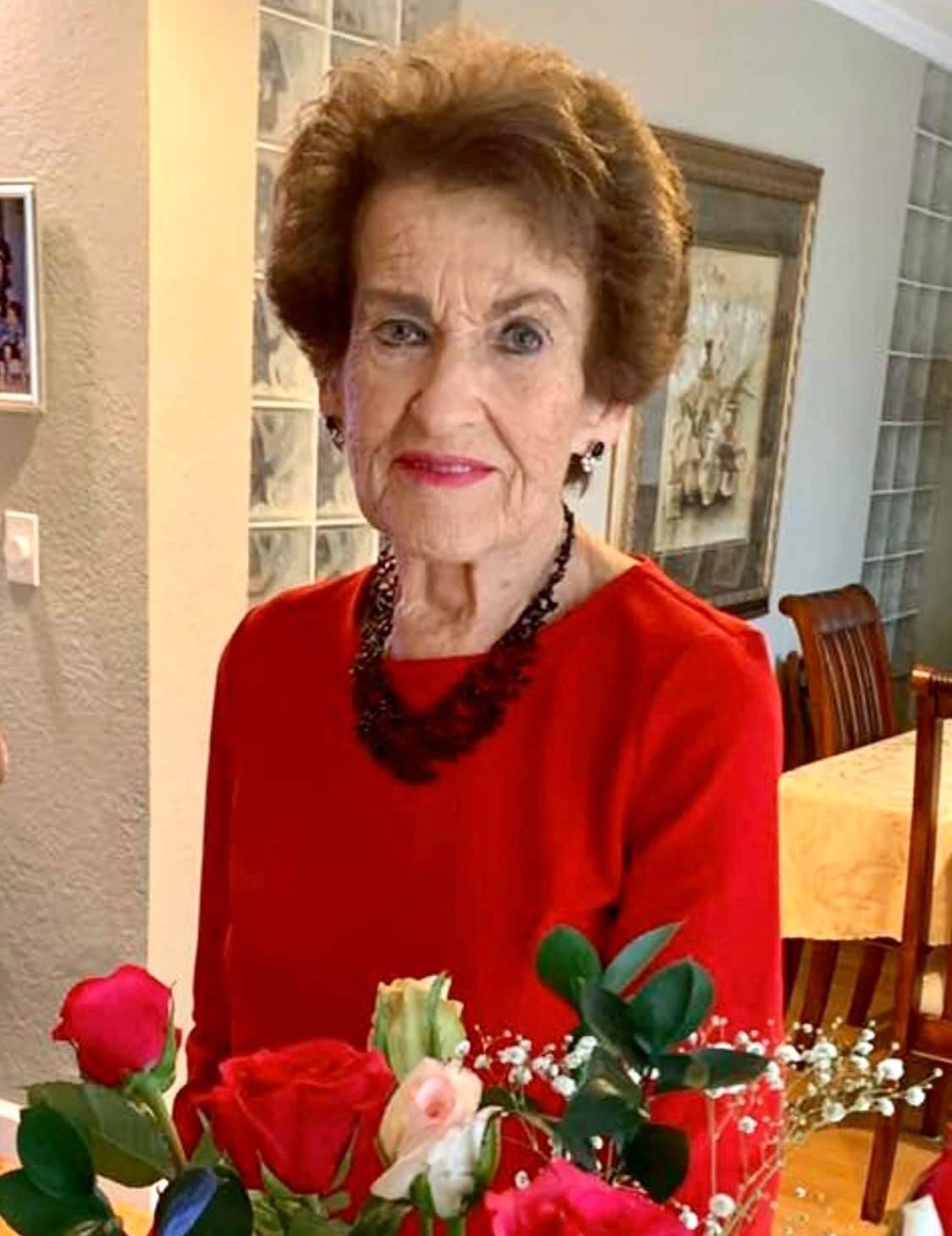 maureen holden