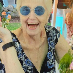 lynn riendeau Gallery